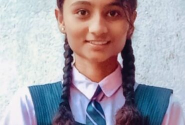 ವಿದ್ಯಾರ್ಥಿನಿ ಚೈತನ್ಯಾ ವೀರಭದ್ರಯ್ಯ ಕಗ್ಗಣಗಿಮಠ ಎಸ್‌ಎಸ್‌ಎಲ್‌ಸಿ ಪರೀಕ್ಷೆಯಲ್ಲಿ ಶೇ.೯೧ ರಷ್ಟು ಅಂಕಪಡೆಯುವ ಮೂಲಕ ಉತ್ತಮ ಸಾಧನೆ