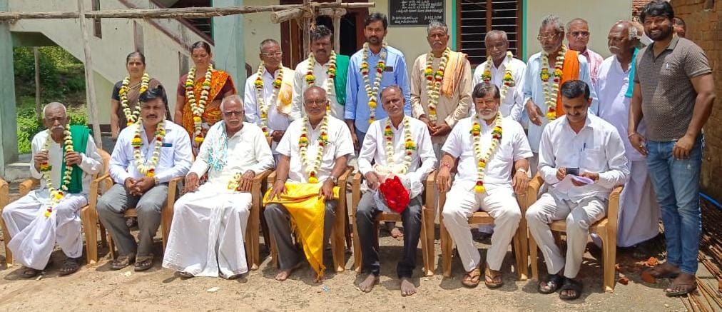 ನಾವಲಗಟ್ಟಿ ಗ್ರಾಮದ ಕೃಷಿ ಪತ್ತಿನ ಸಹಕಾರ ನಿಯಮಿತ ನಿಗಮದ ಅಧ್ಯಕ್ಷರಾಗಿ ಬಾಬು ಗುರುಸಿದ್ದಪ್ಪ ಕಲ್ಲೂರ, ಉಪಾಧ್ಯಕ್ಷರಾಗಿ ರಾಯನಗೌಡ ಬಸನಗೌಡ ಪಾಟೀಲ ಅವಿರೋಧ ಆಯ್ಕೆ