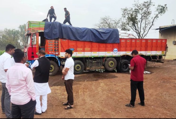 ಅಕ್ರಮವಾಗಿ ಅನ್ನಭಾಗ್ಯ ಅಕ್ಕಿ ಸಾಗಾಟ: ದೂರು ದಾಖಲು