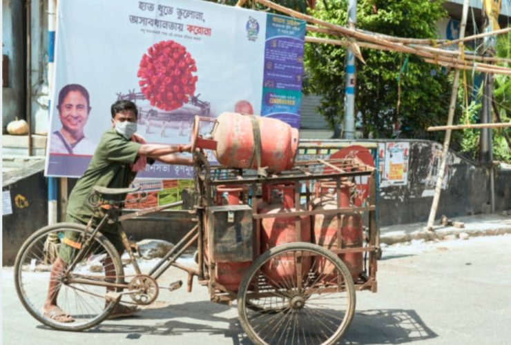 ಮತ್ತೆ ಎಲ್‌ ಪಿಜಿ ಸಿಲಿಂಡರ್‌ ಬೆಲೆ 25.50 ರೂಪಾಯಿ ಏರಿಕೆ