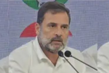  ಪ್ರಧಾನಿ ಮೋದಿ ರೈತರ ಸಾಲಮನ್ನಾ ಮಾಡದೇ, ಶ್ರೀಮಂತರ 16 ಲಕ್ಷ ಕೋಟಿ ರೂ. ಸಾಲ ಮನ್ನಾ ಮಾಡಿದ್ದಾರೆ : ರಾಹುಲ್‌ ಗಾಂಧಿ  ಬಿಜೆಪಿ ವಿರುದ್ಧ ಆಕ್ರೋಶ