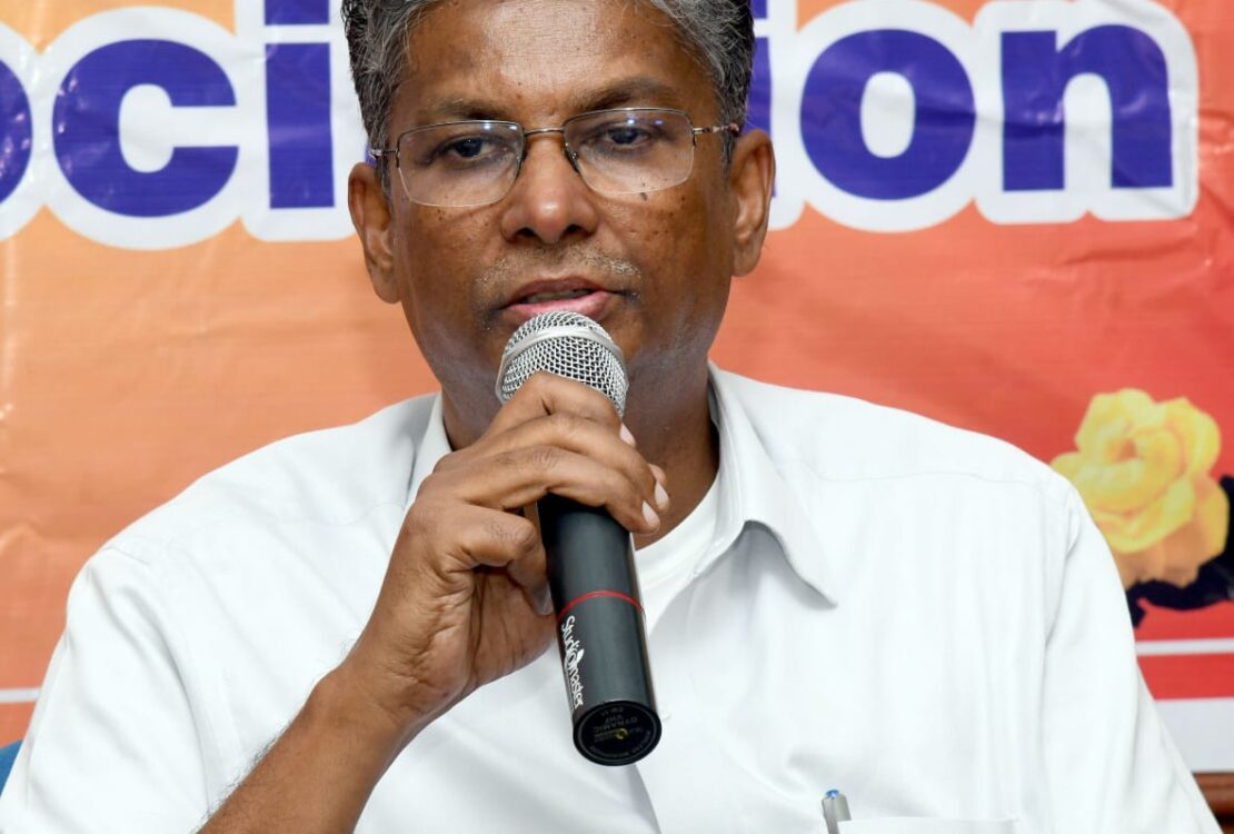 ಸಂವಾದ ಕಾರ್ಯಕ್ರಮದಲ್ಲಿ ಬೆಳಗಾವಿ ಜಿಲ್ಲಾ ವಿಭಜನೆ ಘೋಷಣೆ ಯಾವ ಸಂದರ್ಭದಲ್ಲಾದರೂ ಘೋಷಣೆ ಮಾಡಬಹುದು:ಸಚಿವ ಸತೀಶ ಜಾರಕಿಹೊಳಿ