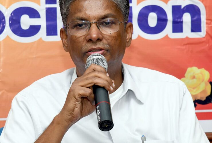 ಸಂವಾದ ಕಾರ್ಯಕ್ರಮದಲ್ಲಿ ಬೆಳಗಾವಿ ಜಿಲ್ಲಾ ವಿಭಜನೆ ಘೋಷಣೆ ಯಾವ ಸಂದರ್ಭದಲ್ಲಾದರೂ ಘೋಷಣೆ ಮಾಡಬಹುದು:ಸಚಿವ ಸತೀಶ ಜಾರಕಿಹೊಳಿ