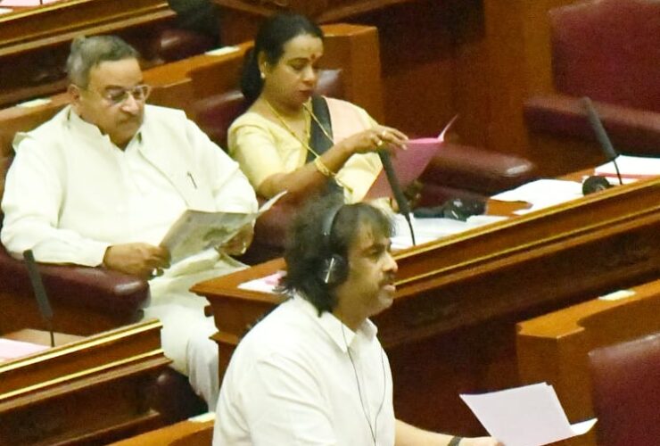 ಮಕ್ಕಳ ಶೂ-ಸಾಕ್ಸ್ ಅನುದಾನ ಪೂರ್ಣ ಬಿಡುಗಡೆ: ಸಚಿವ ಎಸ್.ಮಧುಬಂಗಾರಪ್ಪ ಮಕ್ಕಳ ಶೂ-ಸಾಕ್ಸ್ ಅನುದಾನ ಪೂರ್ಣ ಬಿಡುಗಡೆ: ಸಚಿವ ಎಸ್.ಮಧುಬಂಗಾರಪ್ಪ