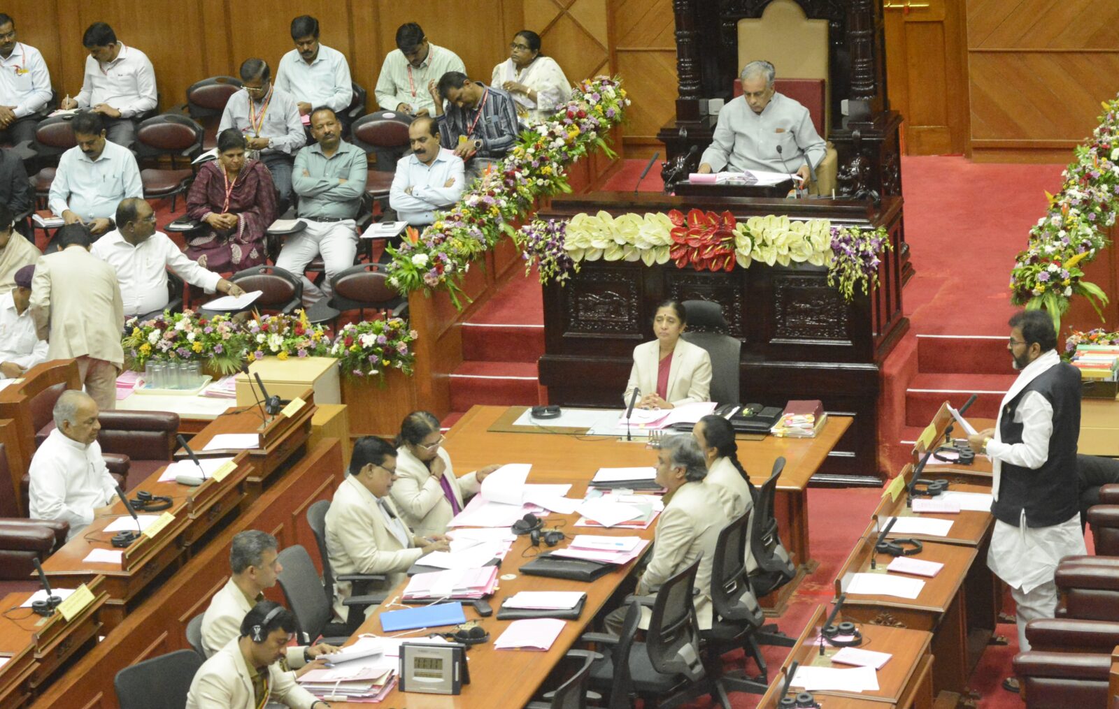 ವಿಲೀನ ಆದರೂ ಕೈಮಗ್ಗ ನೇಕಾರರ ಕಾರ್ಯಕ್ರಮ ಮುಂದುವರಿಕೆ ವಿಲೀನ ಆದರೂ ಕೈಮಗ್ಗ ನೇಕಾರರ ಕಾರ್ಯಕ್ರಮ ಮುಂದುವರಿಕೆ