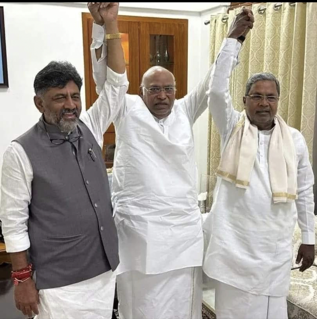 ನಾನು ಯಾವುದೇ ಬಲ ಪ್ರದರ್ಶನ ಮಾಡುತ್ತಿಲ್ಲ, ಅದರ ಅವಶ್ಯಕತೆಯೂ ನನಗಿಲ್ಲ: ಡಿಸಿಎಂ ಡಿ.ಕೆ. ಶಿವಕುಮಾರ್* ನಾನು ಯಾವುದೇ ಬಲ ಪ್ರದರ್ಶನ ಮಾಡುತ್ತಿಲ್ಲ, ಅದರ ಅವಶ್ಯಕತೆಯೂ ನನಗಿಲ್ಲ: ಡಿಸಿಎಂ ಡಿ.ಕೆ. ಶಿವಕುಮಾರ್*