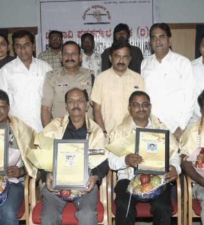 ಮಾಧ್ಯಮ ಅಕಾಡೆಮಿ ಪ್ರಶಸ್ತಿ ಪಡೆದ ಉತ್ತರ ಕರ್ನಾಟಕದ ಪತ್ರಕರ್ತರಿಗೆ ಬೆಳಗಾವಿಯಲ್ಲಿ ಸನ್ಮಾನ.