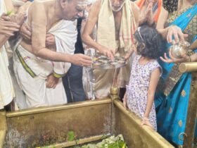 *ಗೋಕರ್ಣ ಮಹಾಬಲೇಶ್ವರ:ಶಿವರಾತ್ರಿ ನಿಮಿತ್ತ ಡಾ. ಪ್ರಭಾಕರ್ ಕೋರೆ ದರ್ಶನ** *ಗೋಕರ್ಣ ಮಹಾಬಲೇಶ್ವರ:ಶಿವರಾತ್ರಿ ನಿಮಿತ್ತ ಡಾ. ಪ್ರಭಾಕರ್ ಕೋರೆ ದರ್ಶನ**