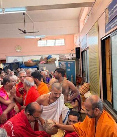 ಬೆಳಗಾವಿಯಲ್ಲಿ ಕಂಗೊಳಿಸಿದ `ಆಧ್ಯಾತ್ಮಿಕ ಜಾತ್ರೆ’ 53 ಶೇಷ ವಸ್ತ್ರಗಳ ಶೋಭೆ, 53 ನದಿನೀರಿನ ಅಭಿಷೇಕದ ವೈಭವ, ಮನೆಮನೆಗೂ ಶ್ರೀಗಳ ಆಶೀರ್ವಾದ